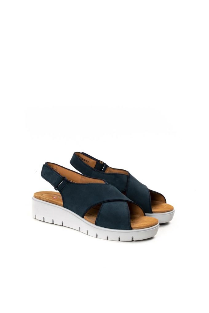 Γυναικεία Σανδάλια CLARKS UN KARELY SUN NAVY