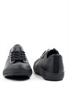 Ανδρικά Low-Top Sneakers LEVI'S HERNANDEZ 233012-794-559 BLK