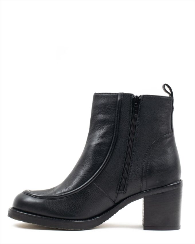 Γυναικεία Δερμάτινα Ankle Boots Paola Ferri D7533 Vit Granada Blk